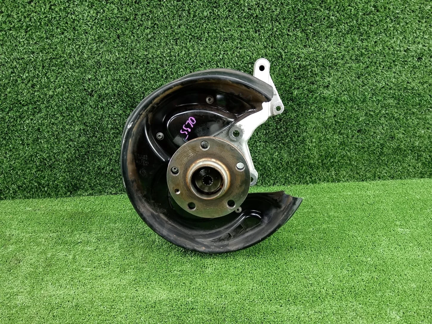 Кулак задний левый Audi TT 8J  CES 2WD  3C0505433K