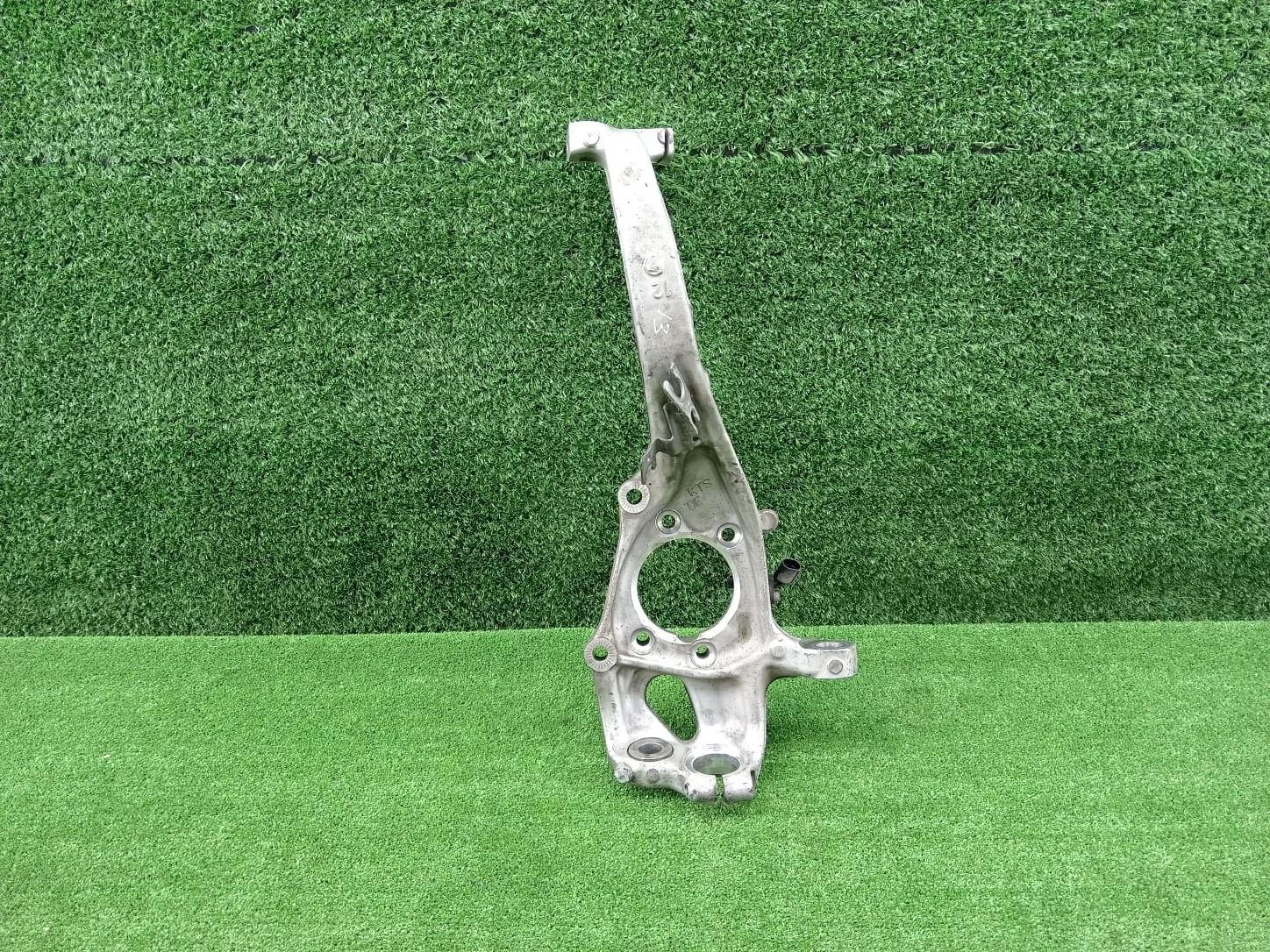 Кулак поворотный левый Audi A4 A5 A6 A7 Q5 рест KSM Audi A6 C7 4G CHV 4WD  4G0407253A