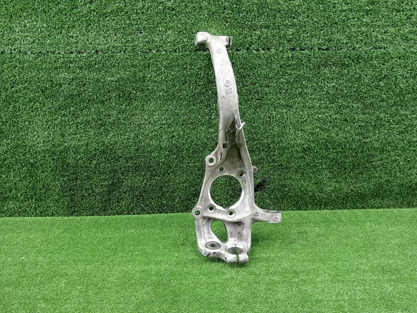 Кулак поворотный левый Audi A4 A5 A6 A7 Q5 рест KSM Audi A6 C7 4G CHV 4WD  4G0407253A
