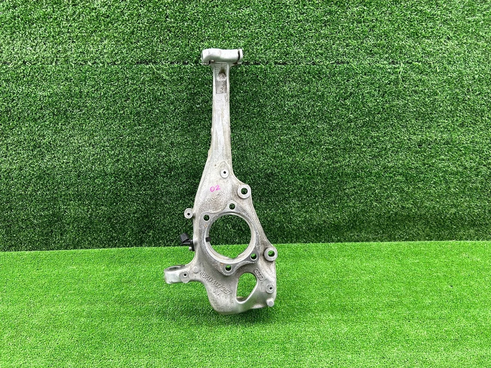 Кулак поворотный левый Audi A4 A5 A6 A7 Q5 рест KSM Audi A6 C7 4G CHV 4WD  4G0407253A
