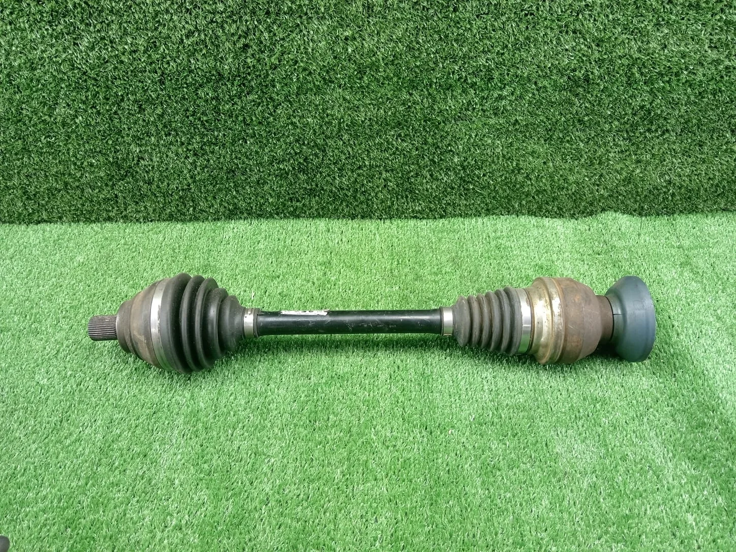 Привод передний правый Volkswagen Tiguan    I (2007—2011) 5N0407764K