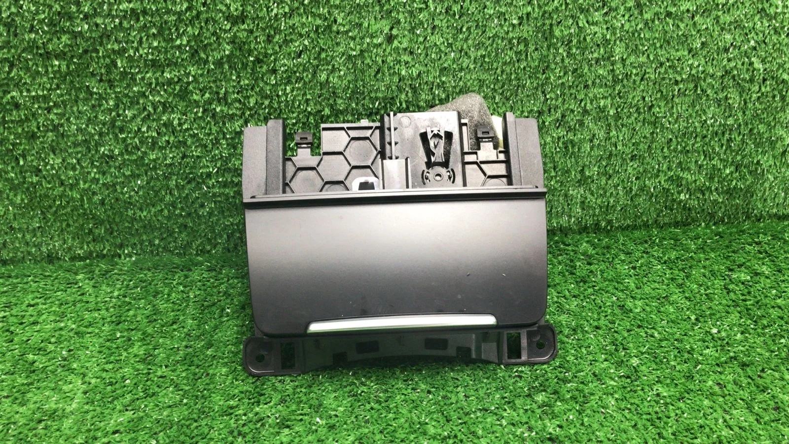 Пепельница передняя 8K0857951 Audi A4 B8 8K CDH 2WD B8 (2007—2011) 8K0857951