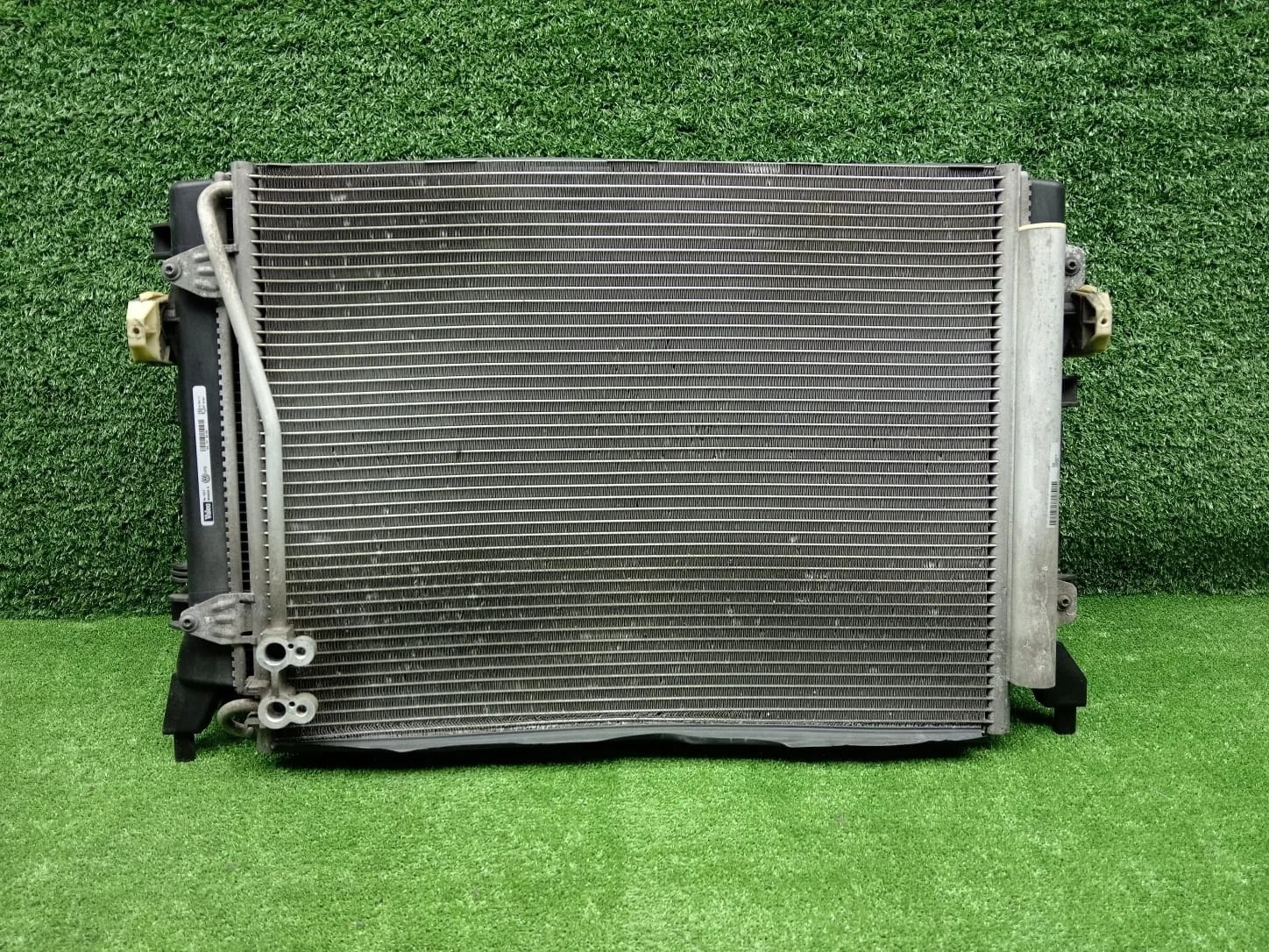 Кассета радиаторов Volkswagen Passat b7  CAXA 2WD  1K0121251BN