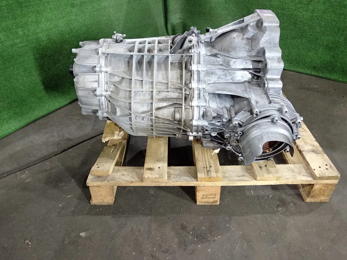 Бесступенчатая АКП (вариатор) LKS Audi A4 B8  CDHB 2WD  0AW300045T 002