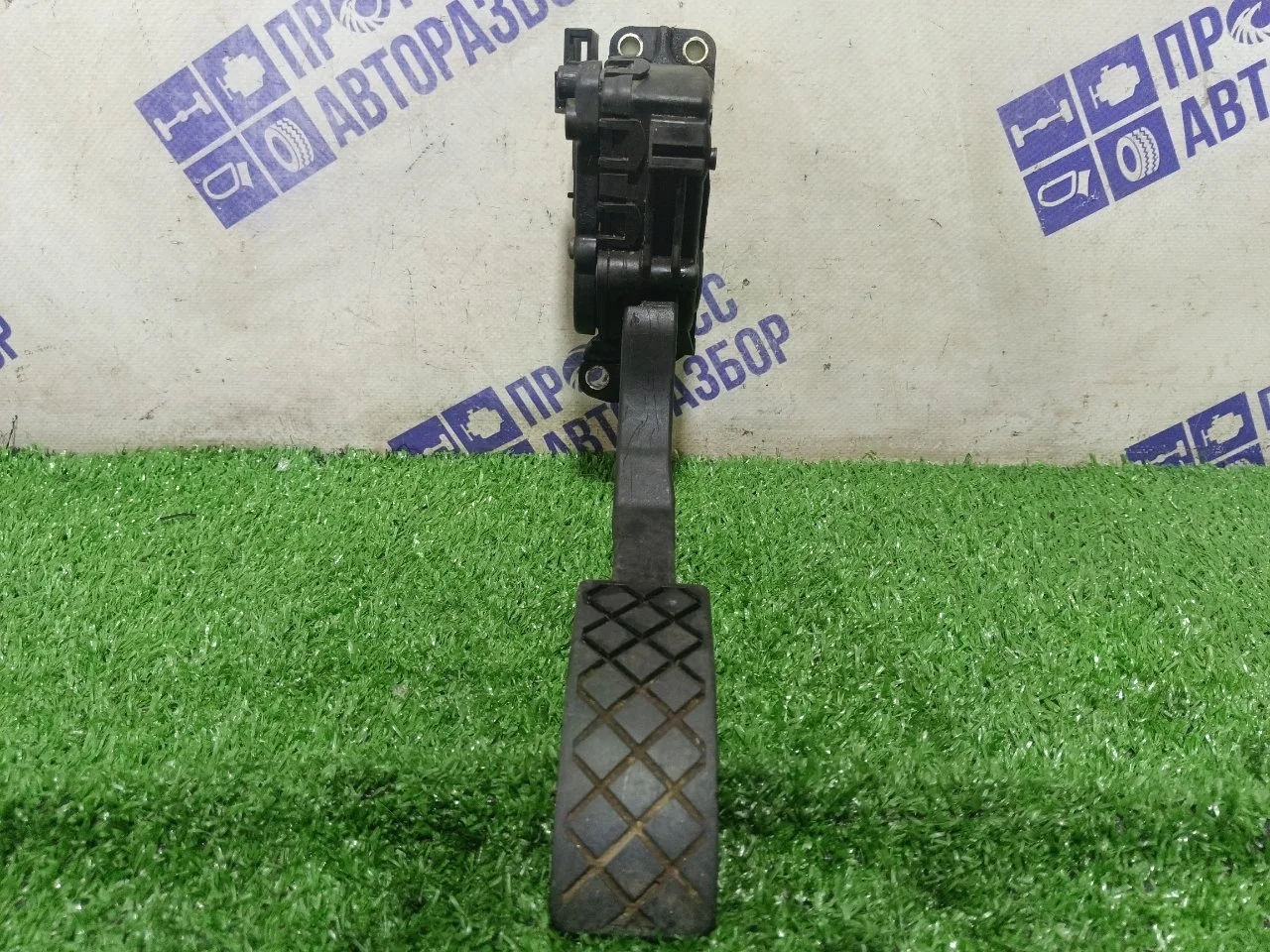 Педаль газа Skoda Fabia 2010 6Q1721503M ХЭТЧБЕК 1.2 CGP