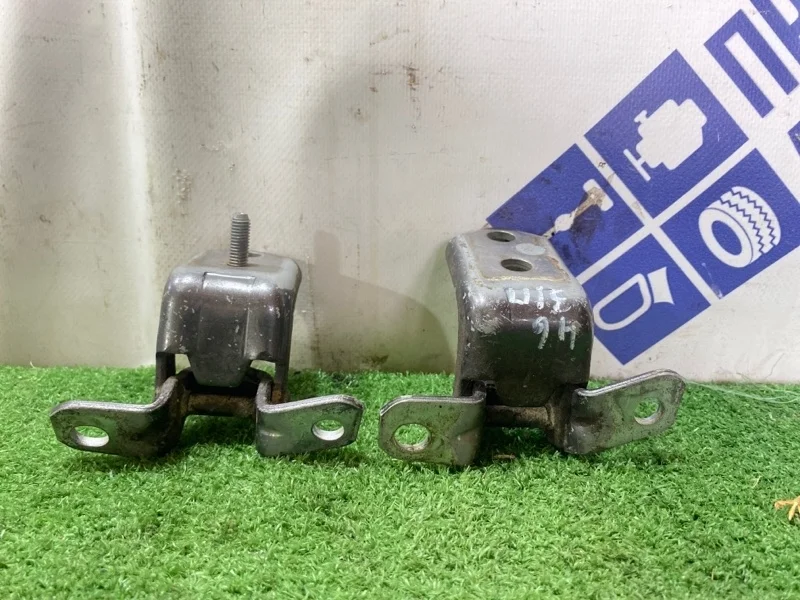 Петля двери Mazda 3 Bl 2009 F15158210C ХЭТЧБЕК 1.6 Z6, задняя правая
