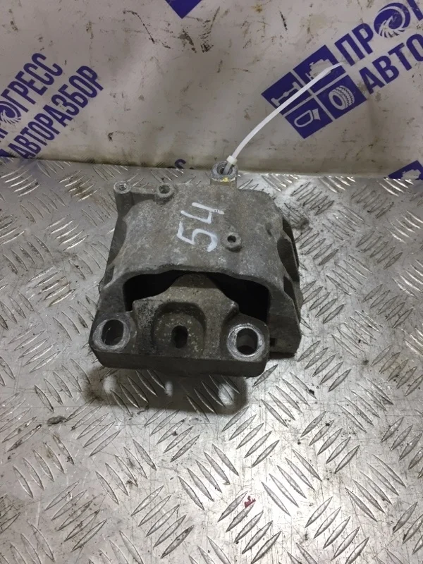 Подушка двигателя Volkswagen Golf 5 2004 1K0199262AJ ХЭТЧБЕК 1.6 BAG, правая