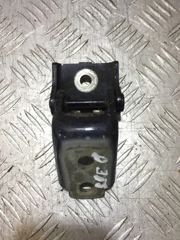 Петля двери Renault Megane 3 2009 804200013R ХЭТЧБЕК 1.5 K9K830 ДИЗЕЛЬ, передняя левая