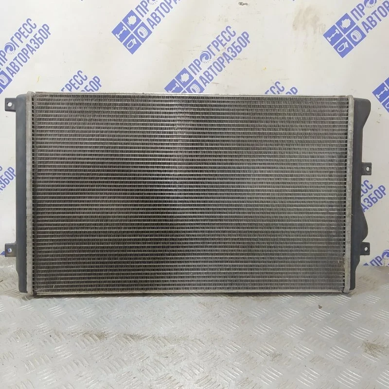 Радиатор Volkswagen Passat B6 2006 1K0121253АА СЕДАН 1.9 ДИЗЕЛЬ BXE
