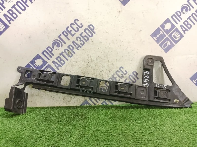 Крепление бампера Volkswagen Passat B6 2006 3C5807378A СЕДАН 1.9 ДИЗЕЛЬ BXE, заднее правое
