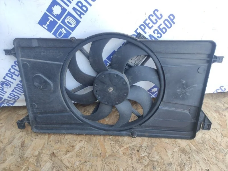 Вентилятор Ford Focus 2+ 2009 1344539 ХЭТЧБЕК 1.6 SHDA