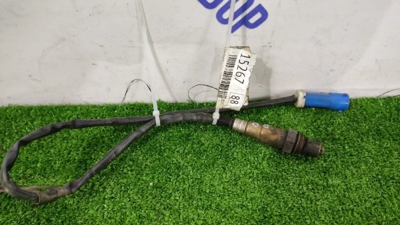 Лямбда-зонд (датчик кислорода) Ford C-Max 2008 1088851 УНИВЕРСАЛ 2.0L DURATEC-HE (145PS) - MI4