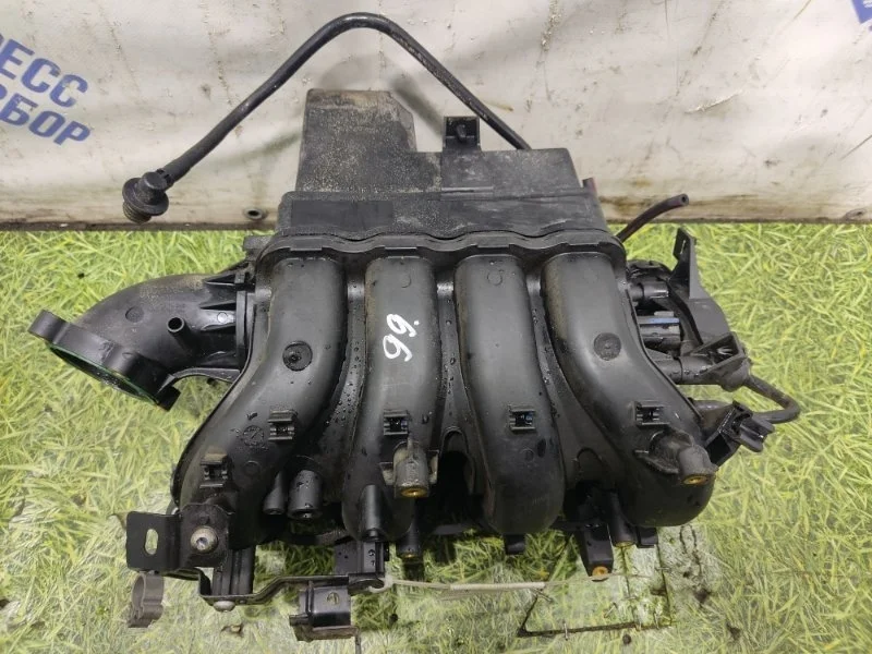 Впускной коллектор Opel Astra H 2011 55559368 КУПЕ 1.6 A16XER