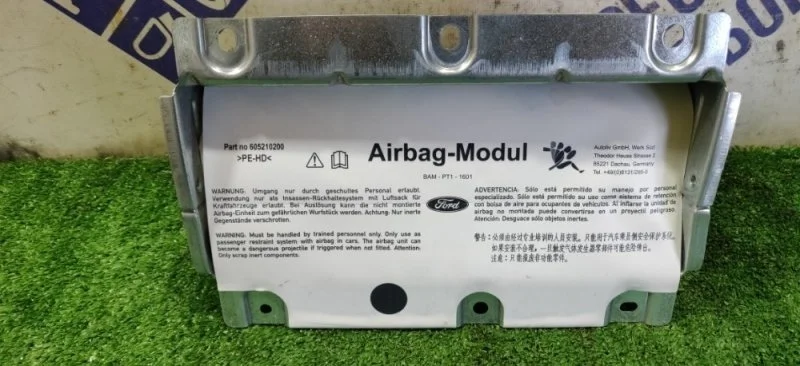 Подушка безопасности (AIRBAG) Ford Mondeo 4 2008 1466616 УНИВЕРСАЛ 2.0, правая