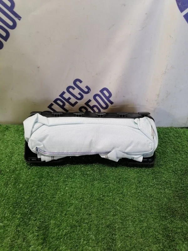Подушка безопасности (AIRBAG) Ford Mondeo 4 2008 1524847 УНИВЕРСАЛ 2.0, правая