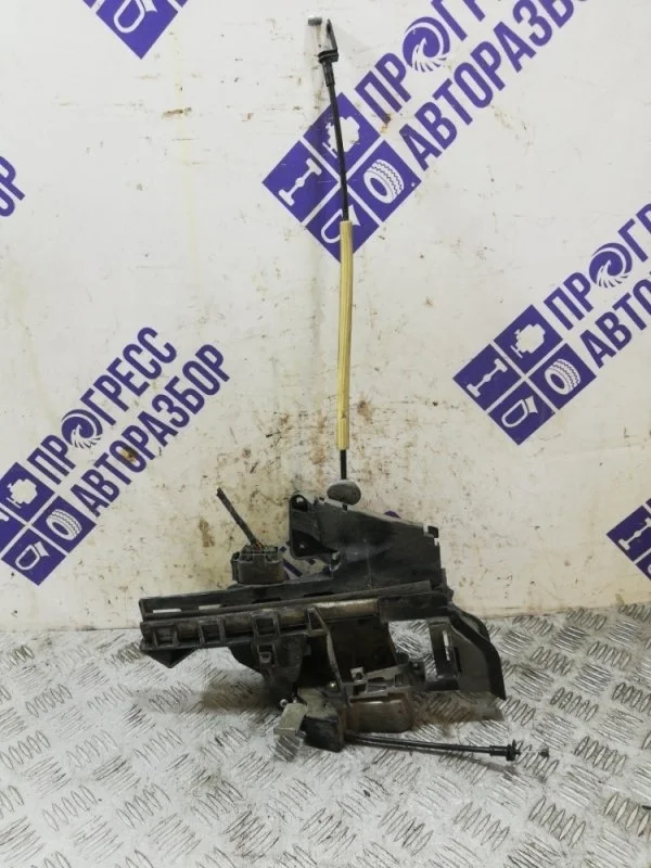 Замок двери Ford Focus 2 2006 4892384 СЕДАН 1.6, задний левый