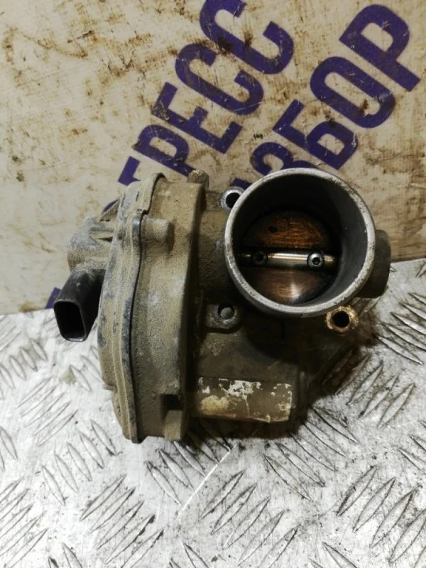 Дроссельная заслонка Ford Focus 2 2006 1505642 СЕДАН 1.6