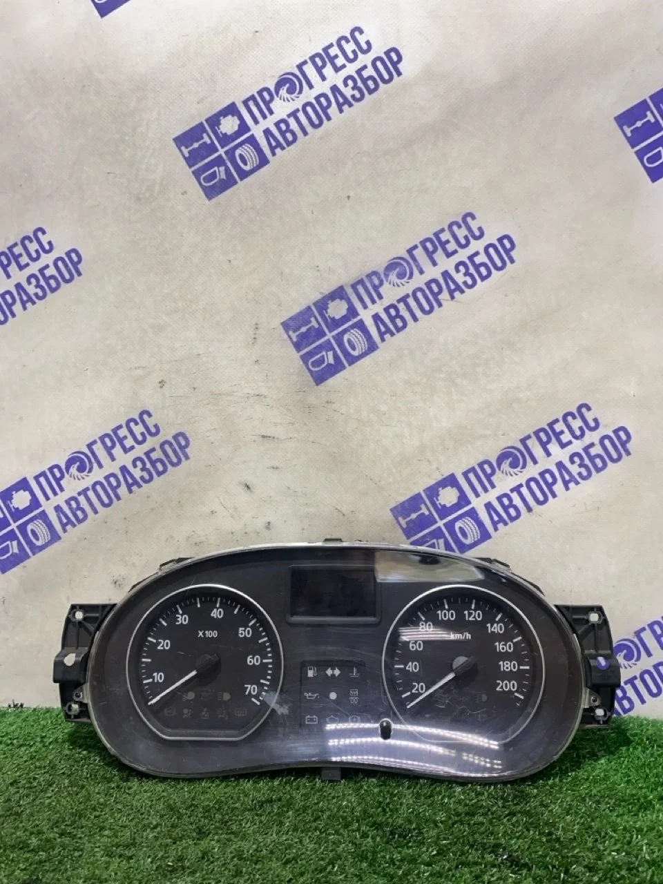 Панель приборов Renault Sandero Stepway 2014 248103496R ХЭТЧБЕК 1.6 K7M710
