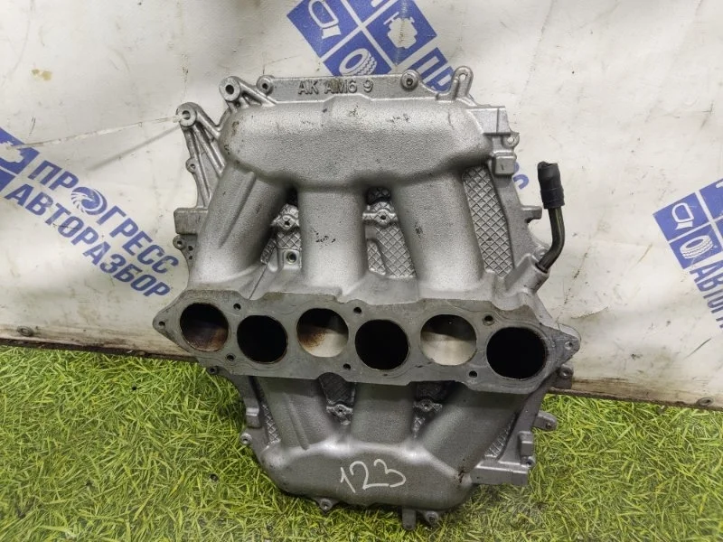 Впускной коллектор Infiniti G35 2006 14010CD000 СЕДАН 3.5 VQ35DE
