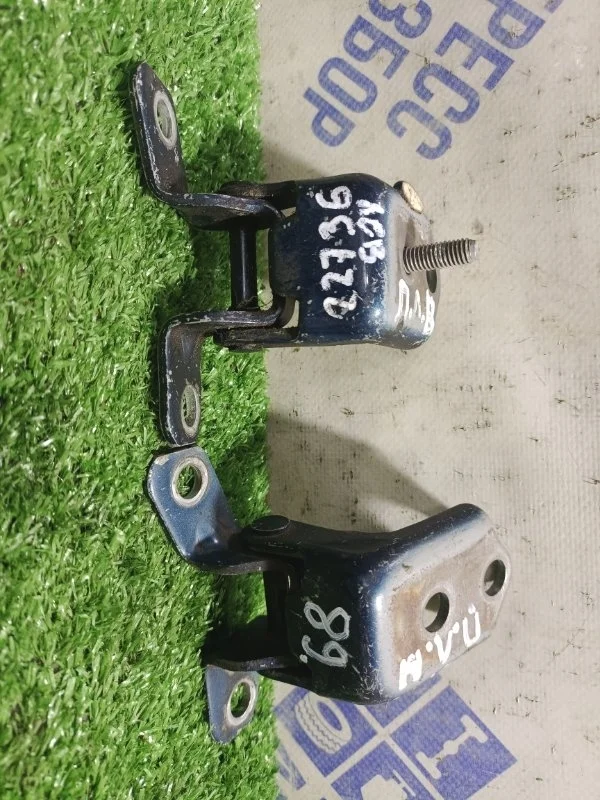 Петля двери Mazda 3 Bk 2006 F15159210B ХЭТЧБЭК 1.6 Z6, передняя левая