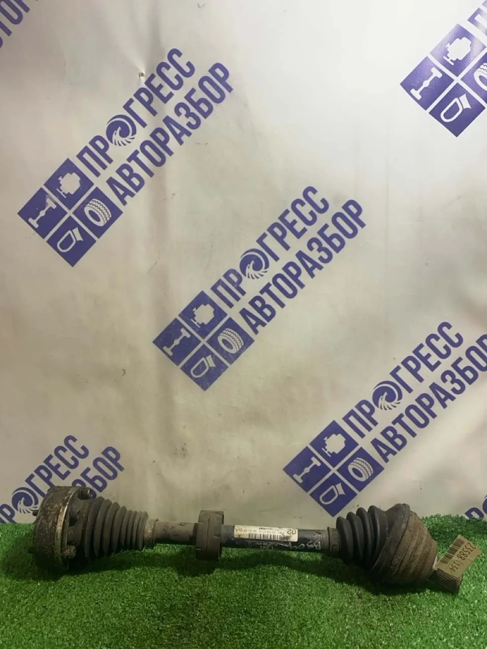 Привод Volkswagen Passat B6 2008 3C0407271 СЕДАН 2.0 ВХЕ ДИЗЕЛЬ, передний левый