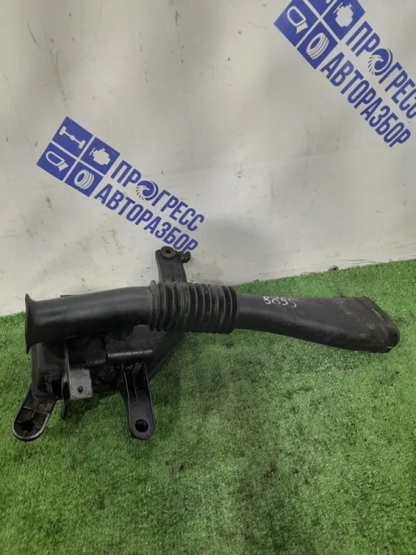 Корпус воздушного фильтра Mazda 3 Bk 2008 Z60113200A ХЭТЧБЕК 1.6 Z6