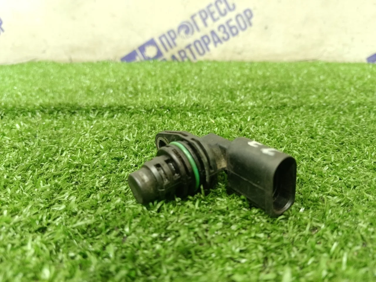 Датчик положения распредвала Volkswagen Tiguan 2009 030907601E КРОССОВЕР 1.4 CAV