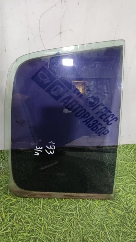 Форточка двери Renault Symbol 2002 7700435328 СЕДАН 1.4 K7JA700, задняя правая