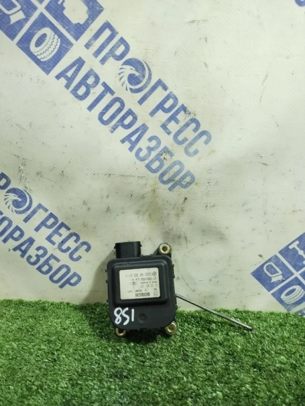Сервопривод заслонки печки Audi A6 1997 4B1820511A СЕДАН 2.8 ACK