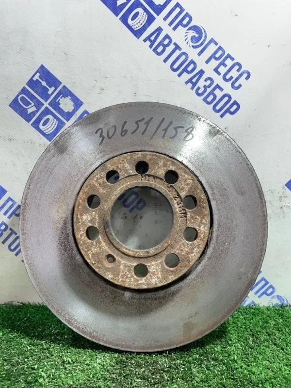 Тормозной диск Audi A6 1997 8E0615301Q СЕДАН 2.8 ACK, передний правый