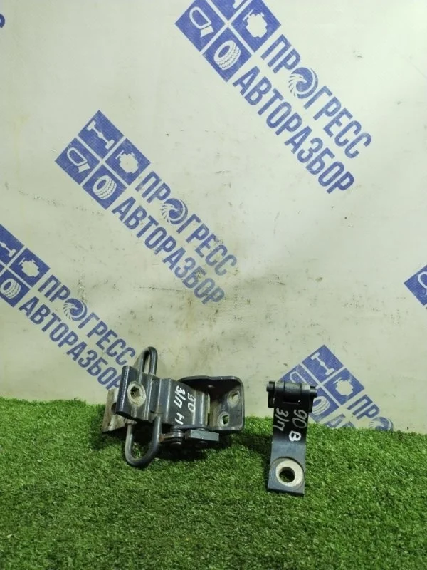 Петля двери Audi 80 1 1990 893831401 СЕДАН РМ 1, задняя правая