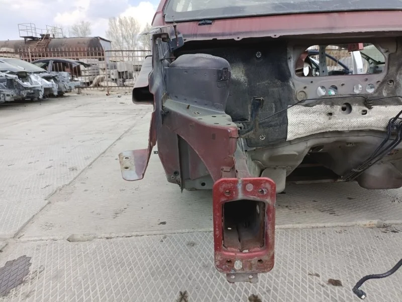 Лонжерон Ford Fusion 2006 1684903 ХЭТЧБЕК 1.6 FYJA, передний правый