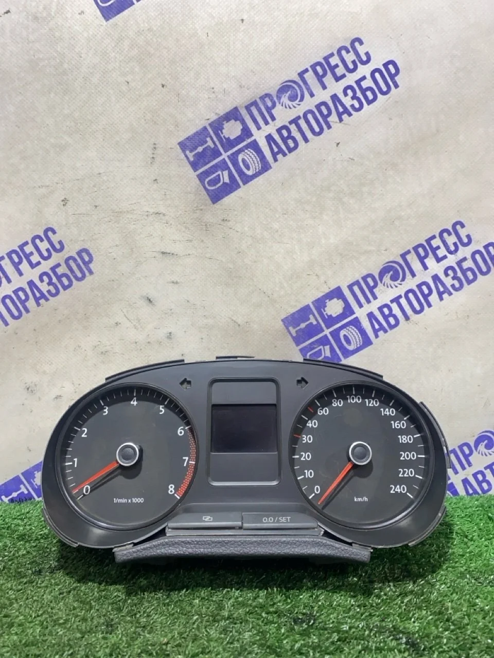 Панель приборов Volkswagen Polo 2012 6RU920860A СЕДАН 1.6 CFNA