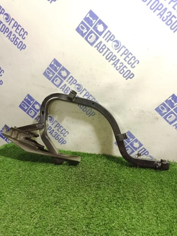 Петли багажника Toyota Camry 2010 6451033060 СЕДАН 2.4 2AZFE, задние левые