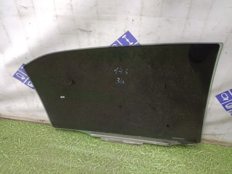 Стекло двери Toyota Camry 2010 6811433150 СЕДАН 2.4 2AZFE, заднее левое