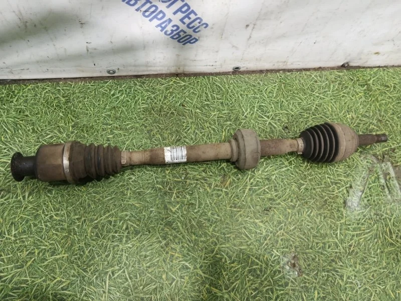 Привод Nissan Almera G15 2014 391004AA0A СЕДАН 1.6 K4M, передний правый