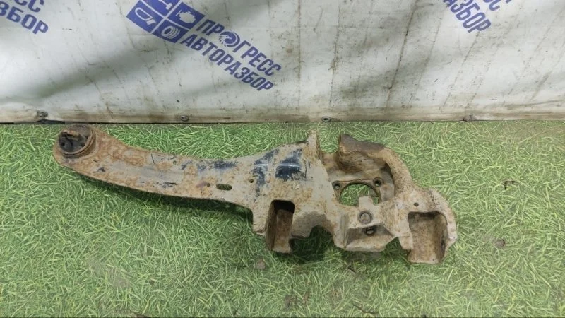 Рычаг продольный Mazda 3 Bk 2007 BP4K28200J ХЭТЧБЕК 1.6 Z6, задний правый