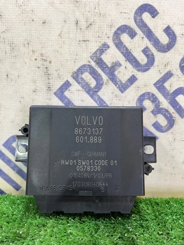 Блок парктроников Volvo S40 2008 8673137 СЕДАН 2.4 B5244S, задний