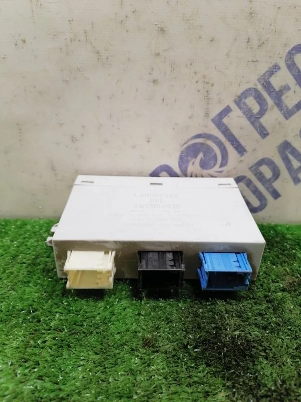 Блок управления парктроником Land Rover Range Rover Iii 2002 YWC000930 ВНЕДОРОЖНИК 4.4 M62 B44 V8