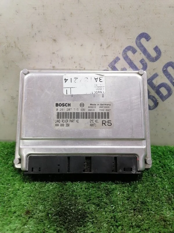 Блок управления двигателем (ЭБУ) Land Rover Range Rover Iii 2002 0261207715 ВНЕДОРОЖНИК 4.4 M62 B44 V8