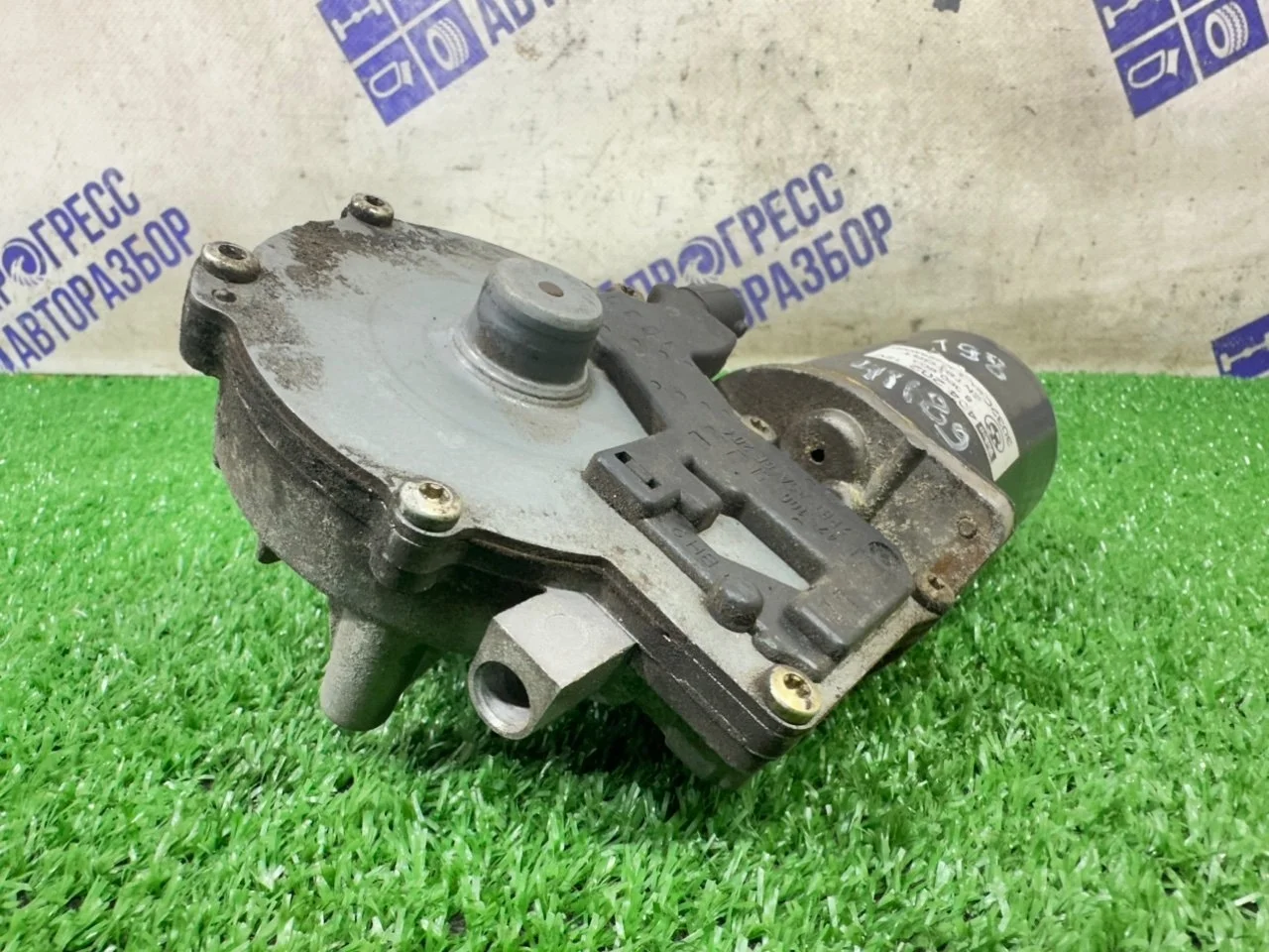 Мотор дворников Land Rover Range Rover Iii 2002 DKD000010 ВНЕДОРОЖНИК 4.4 M62 B44 V8