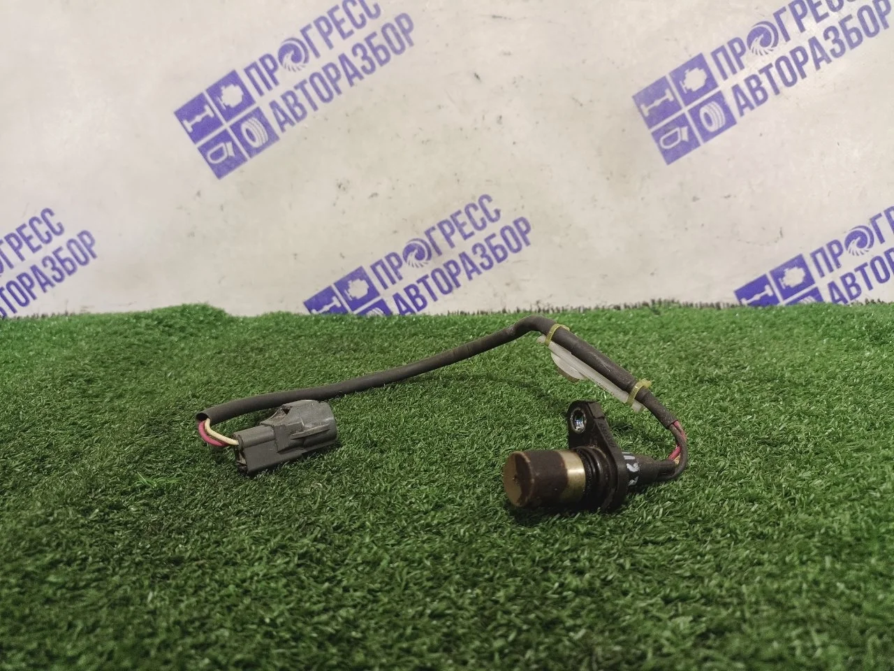 Датчик положения коленвала Toyota Corolla 2004 9091905030 УНИВЕРСАЛ 1.6 3ZZFE