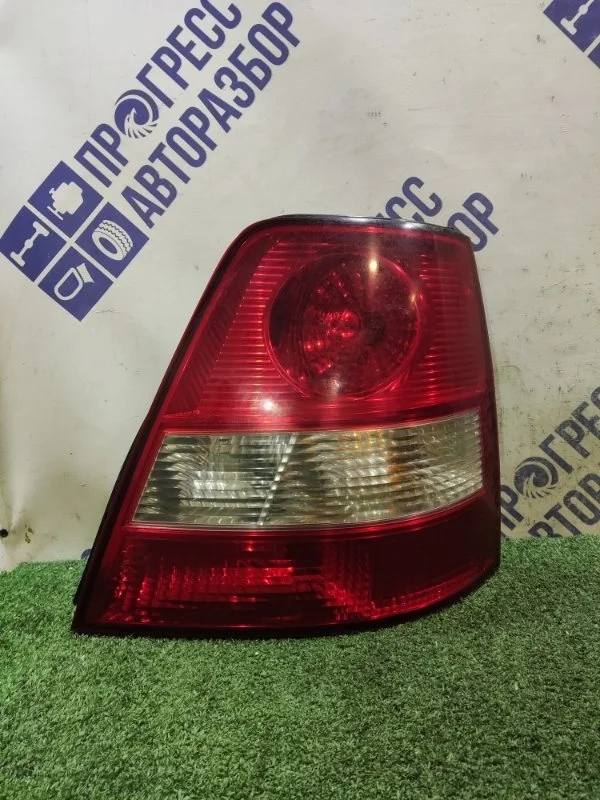 Фонарь Kia Sorento .2005 924023E010 КРОССОВЕР 2.5 D4CB, задний правый