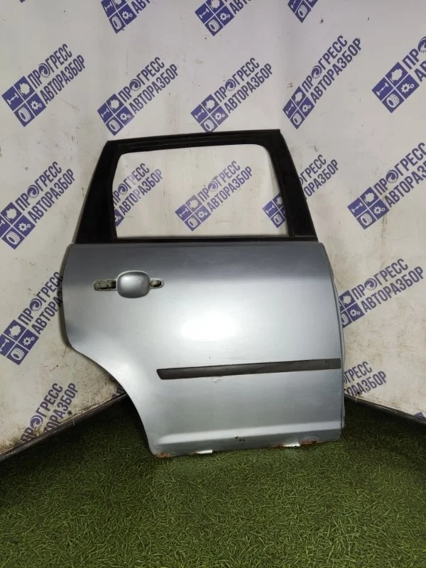 Дверь Ford C-Max 2004 1496875 УНИВЕРСАЛ 1.8 QQDA, задняя правая