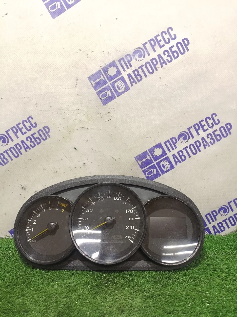 Панель приборов Renault Fluence 2012 248100047R СЕДАН 1.6 K4MV838