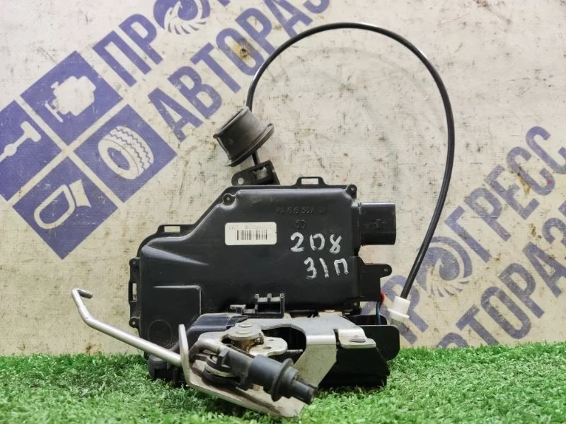 Замок двери Audi A4 B6 2002 8E0839016C СЕДАН 1.8 BFB, задний правый