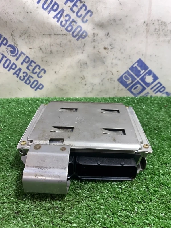 Блок управления двигателем Audi A4 B6 2002 8E0907411 СЕДАН 1.8 BFB