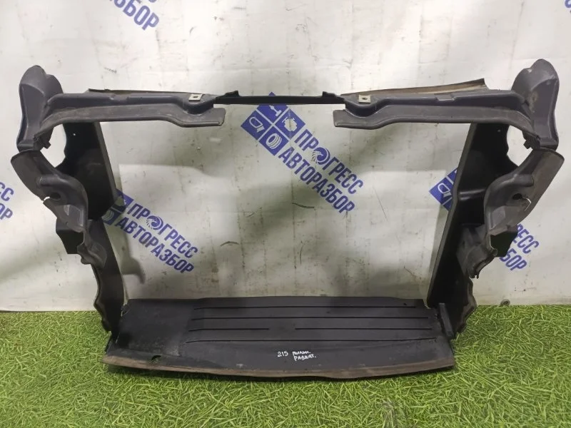 Пыльник радиатора Bmw 750I 2007 51717011217 СЕДАН 4.8 N62B48B
