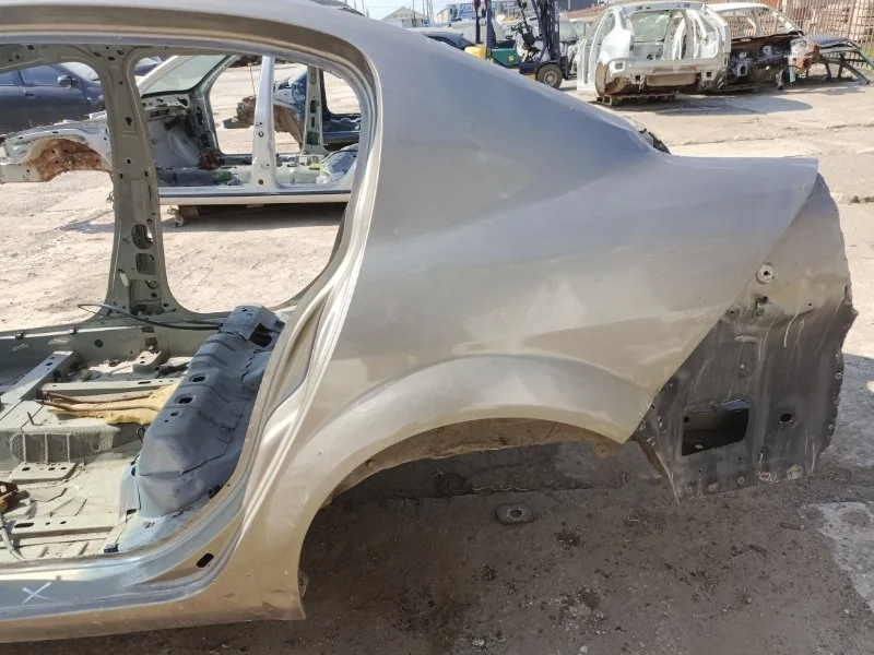 Крыло Renault Megane 2 2006 7751475041 СЕДАН 1.6 K4M812, левое