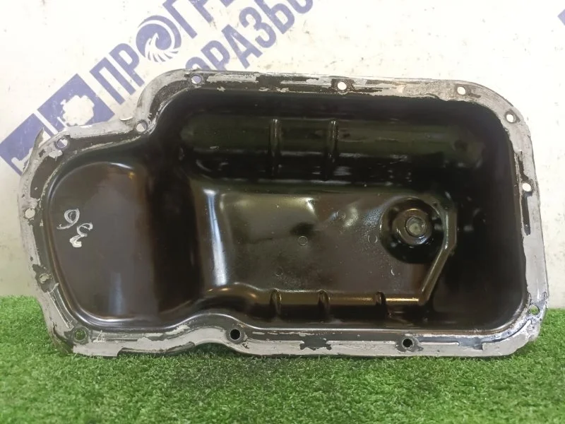 Поддон Peugeot 307 2004 0301L5 ХЭТЧБЭК 1.4 KFU